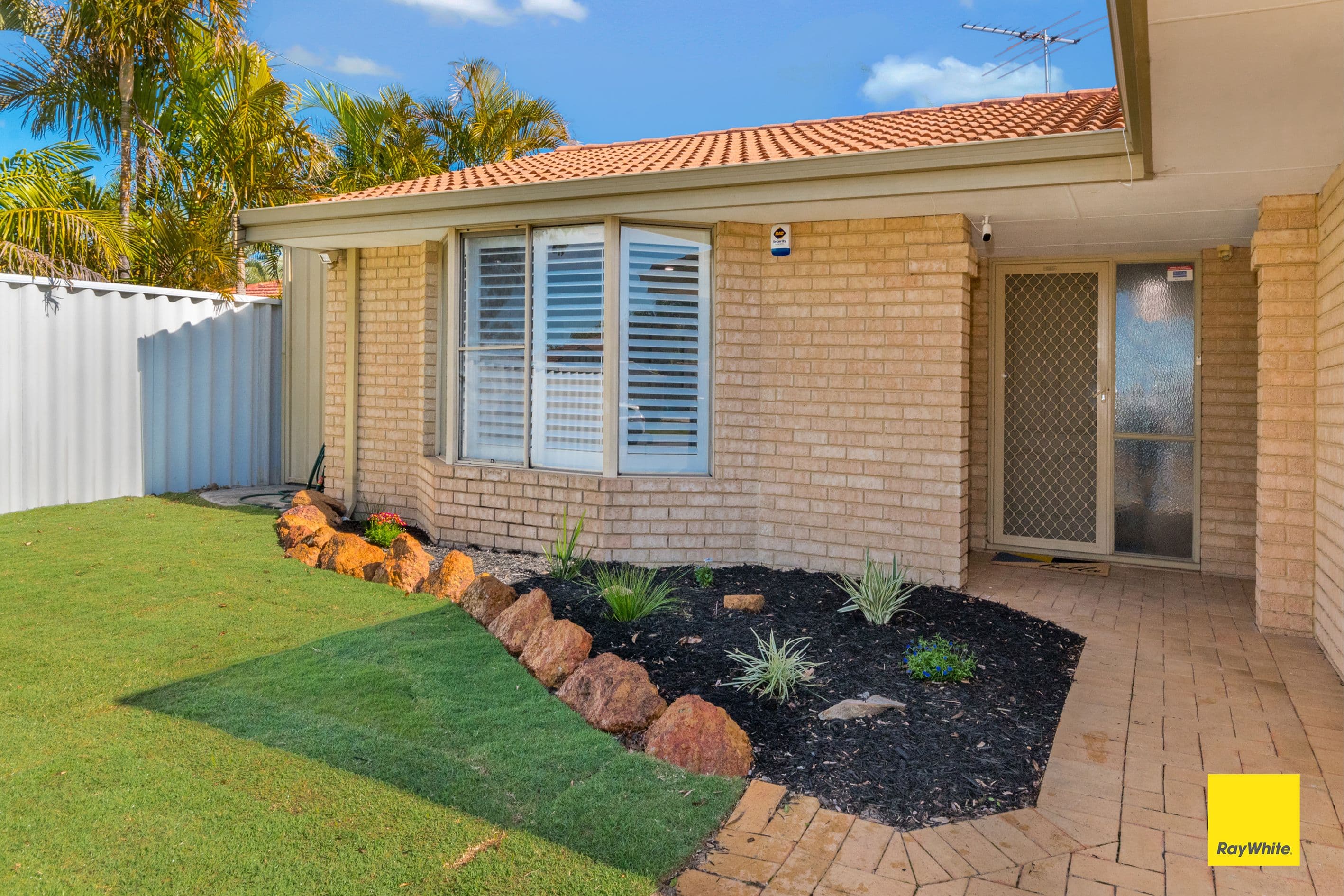 65 Bottlebrush Drive, Morley WA 6062, Morley - Thumbnail 2