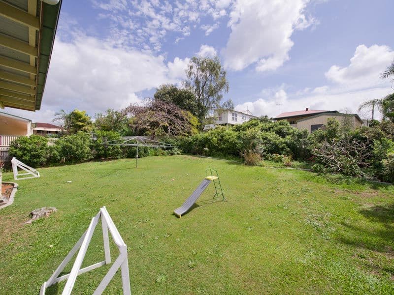 11 Carberry Street, GRANGE QLD 4051, Grange - Thumbnail 4