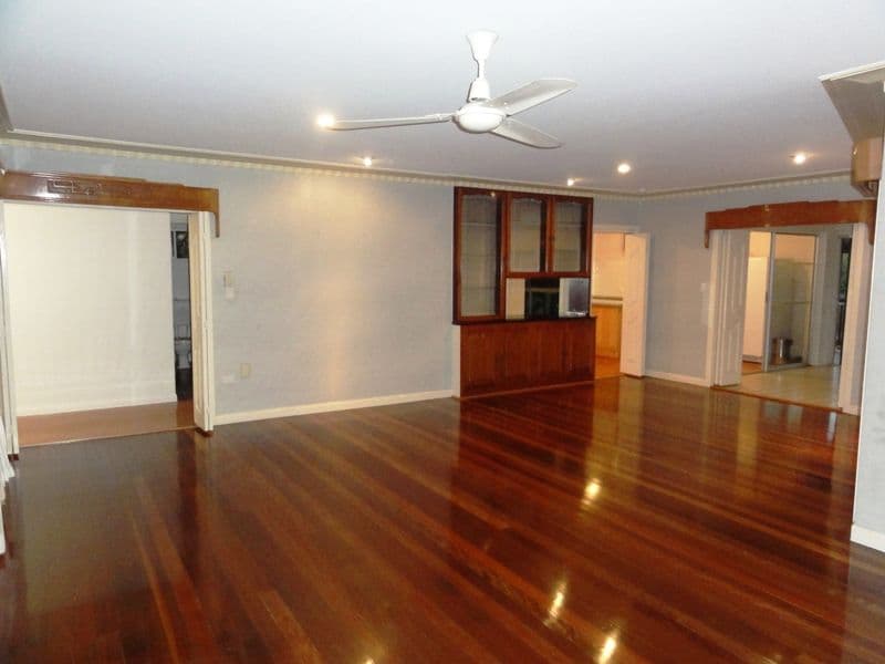 11 Berkeley Street, HOLLAND PARK QLD 4121, Holland Park - Thumbnail 6