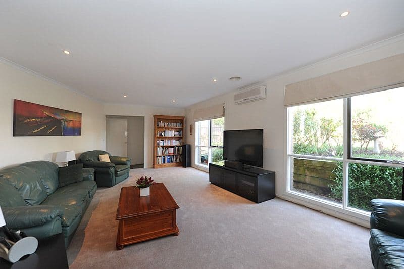 9 June Court, BAYSWATER VIC 3153, Bayswater - Thumbnail 2