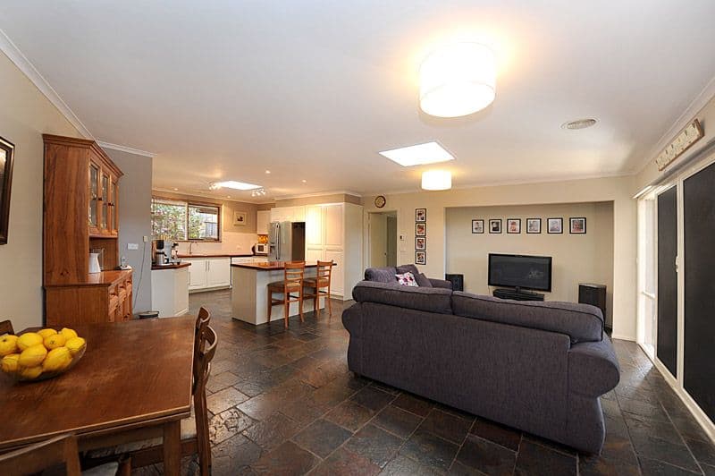 9 June Court, BAYSWATER VIC 3153, Bayswater - Thumbnail 4