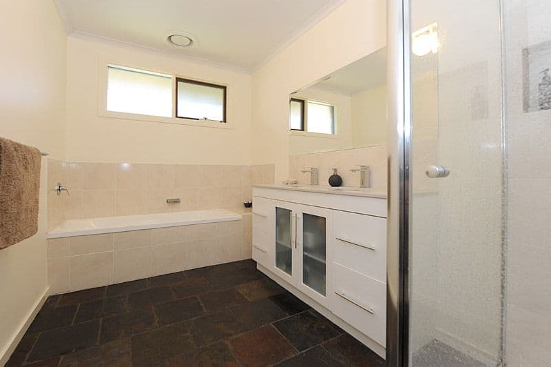 9 June Court, BAYSWATER VIC 3153, Bayswater - Thumbnail 6