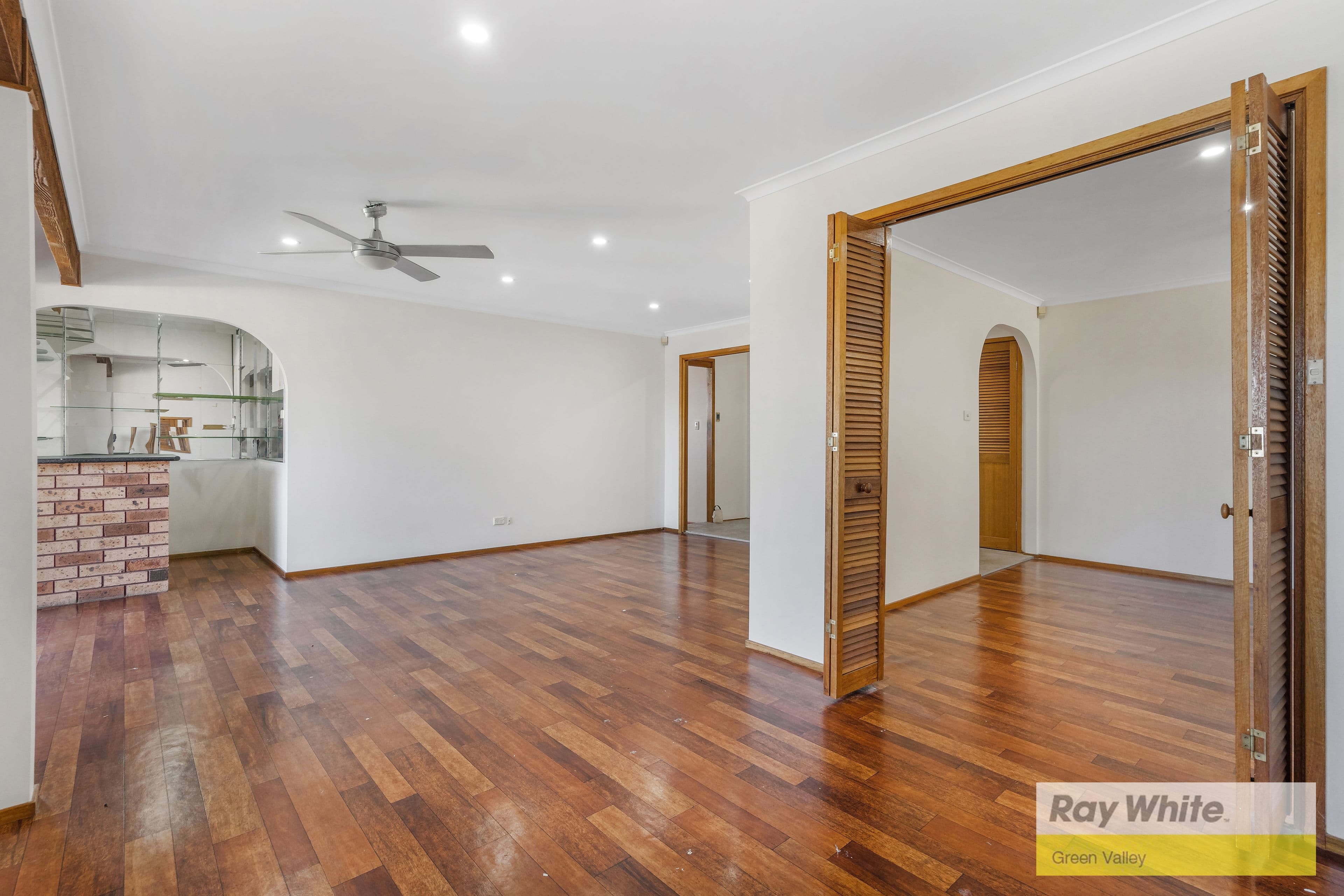 11 Brampton Close, Hinchinbrook NSW 2168, Hinchinbrook - Thumbnail 3