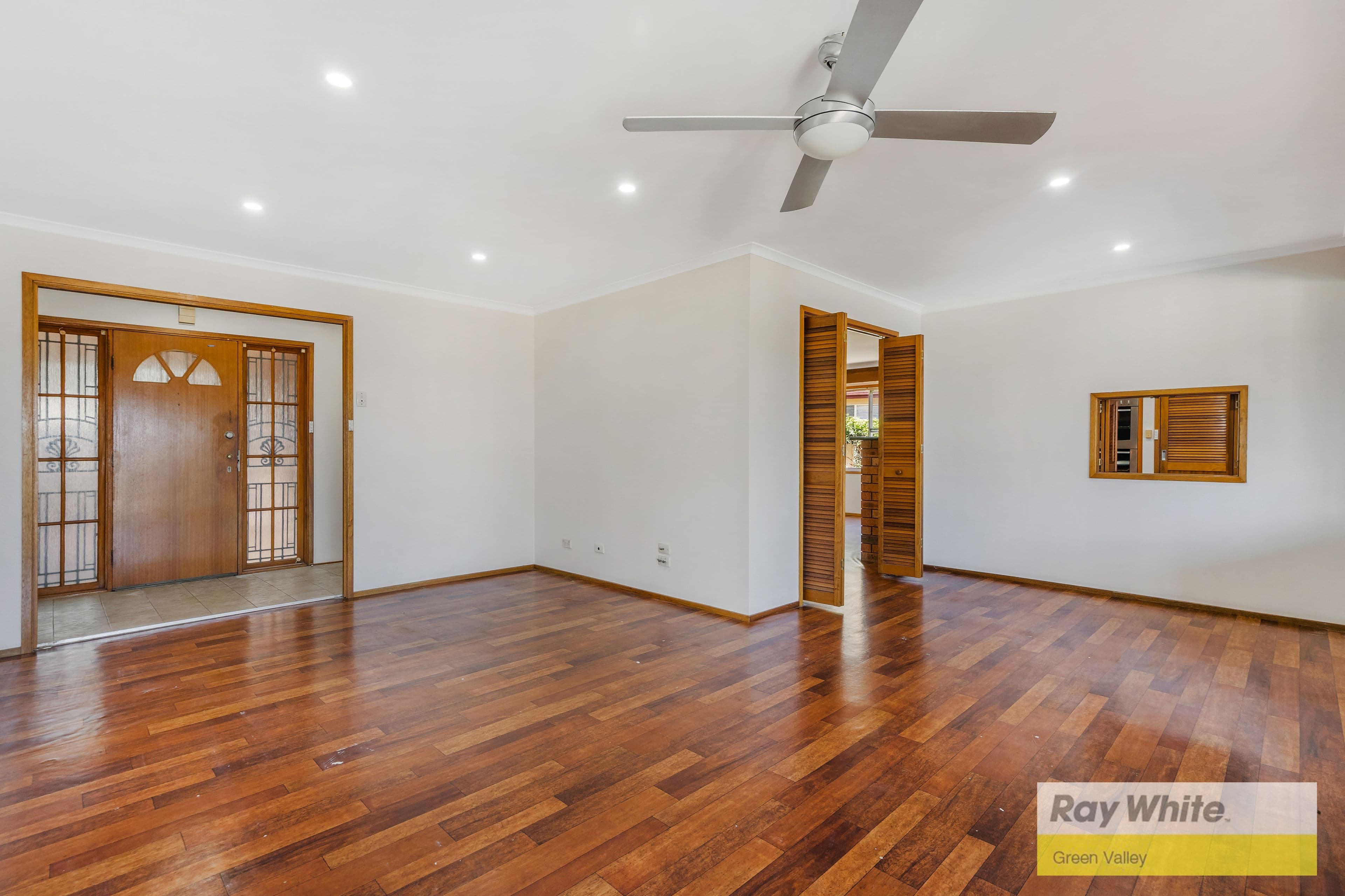 11 Brampton Close, Hinchinbrook NSW 2168, Hinchinbrook - Thumbnail 5