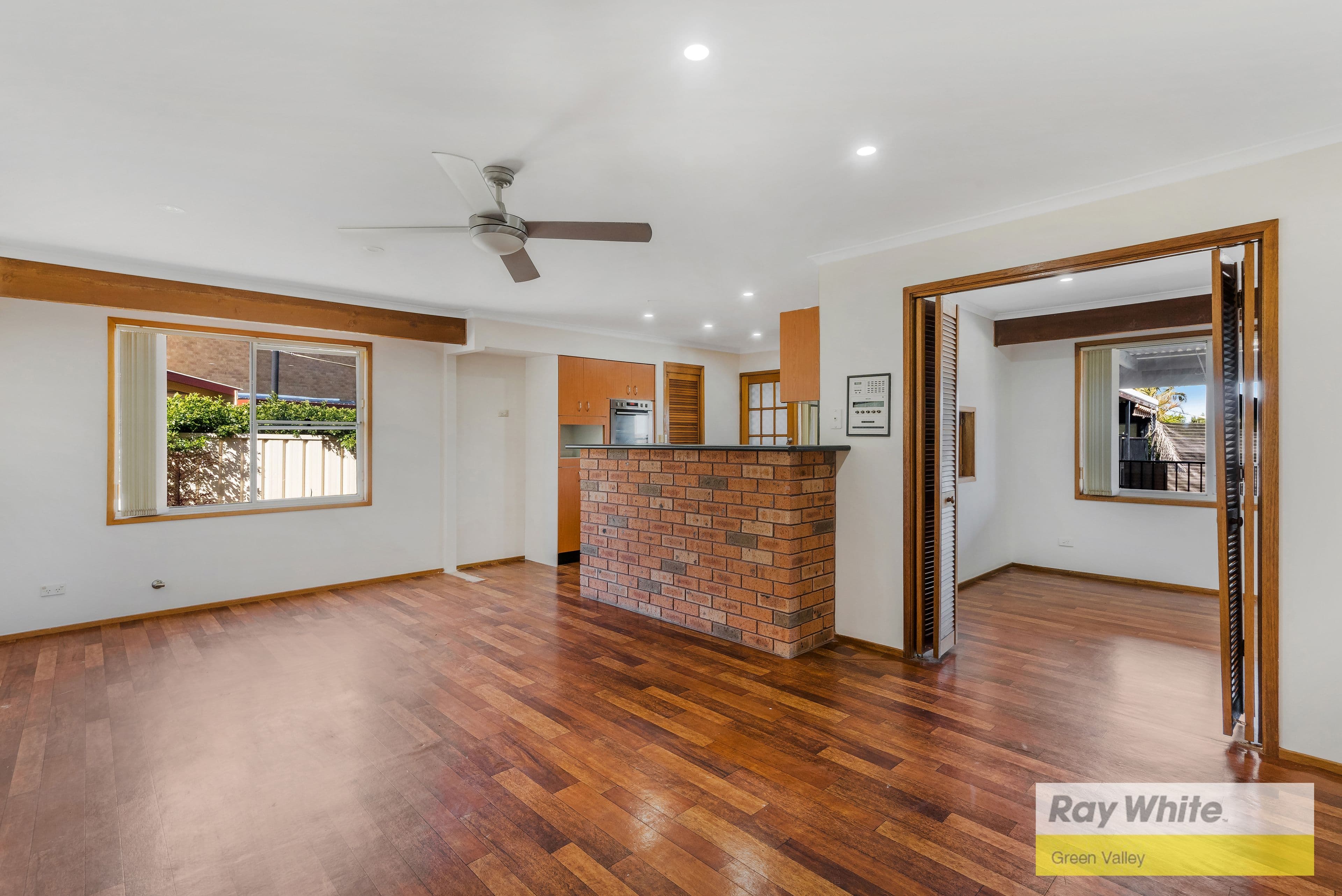 11 Brampton Close, Hinchinbrook NSW 2168, Hinchinbrook - Thumbnail 6