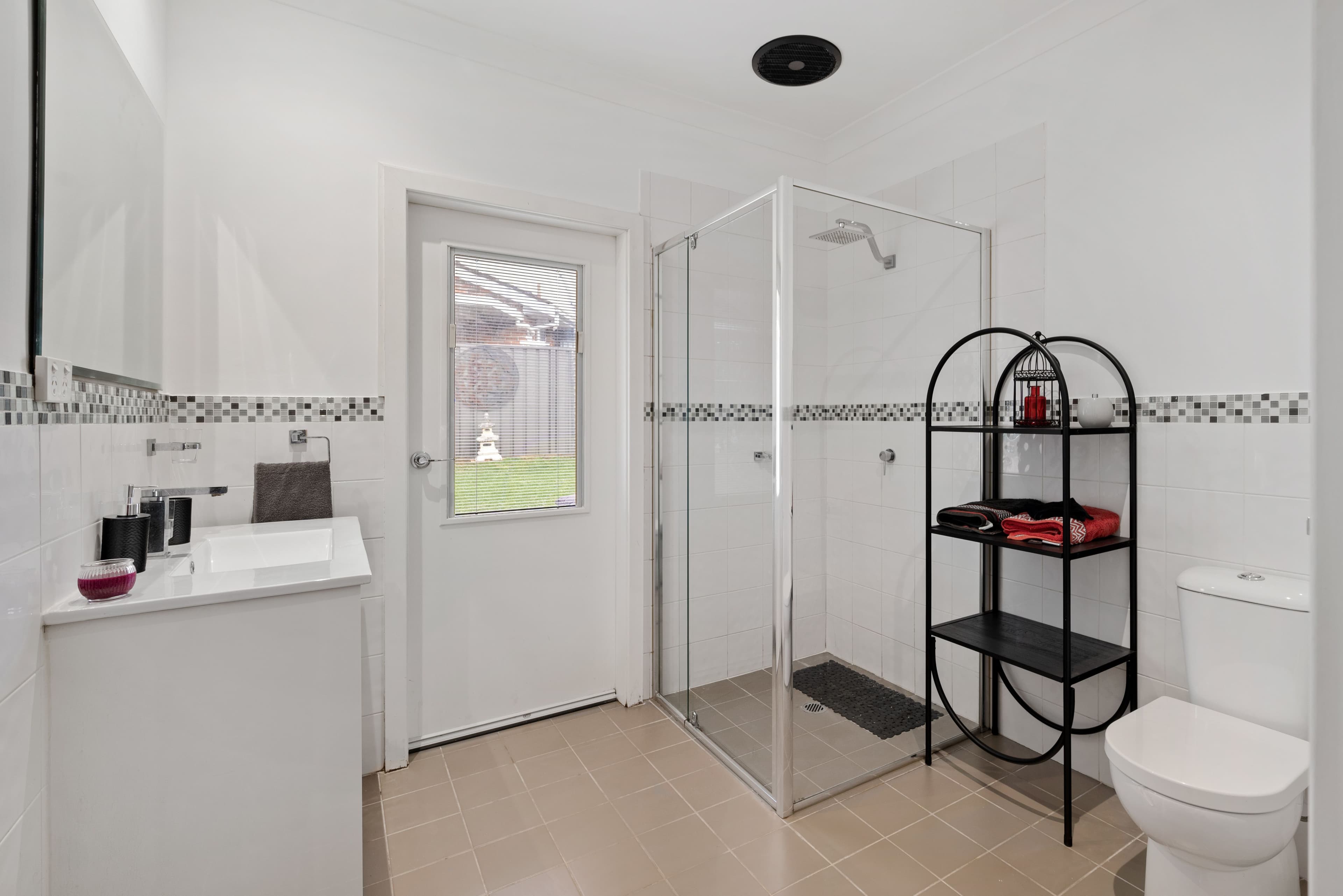 2 Clover Place, Macquarie Fields NSW 2564, Macquarie Fields - Thumbnail 8