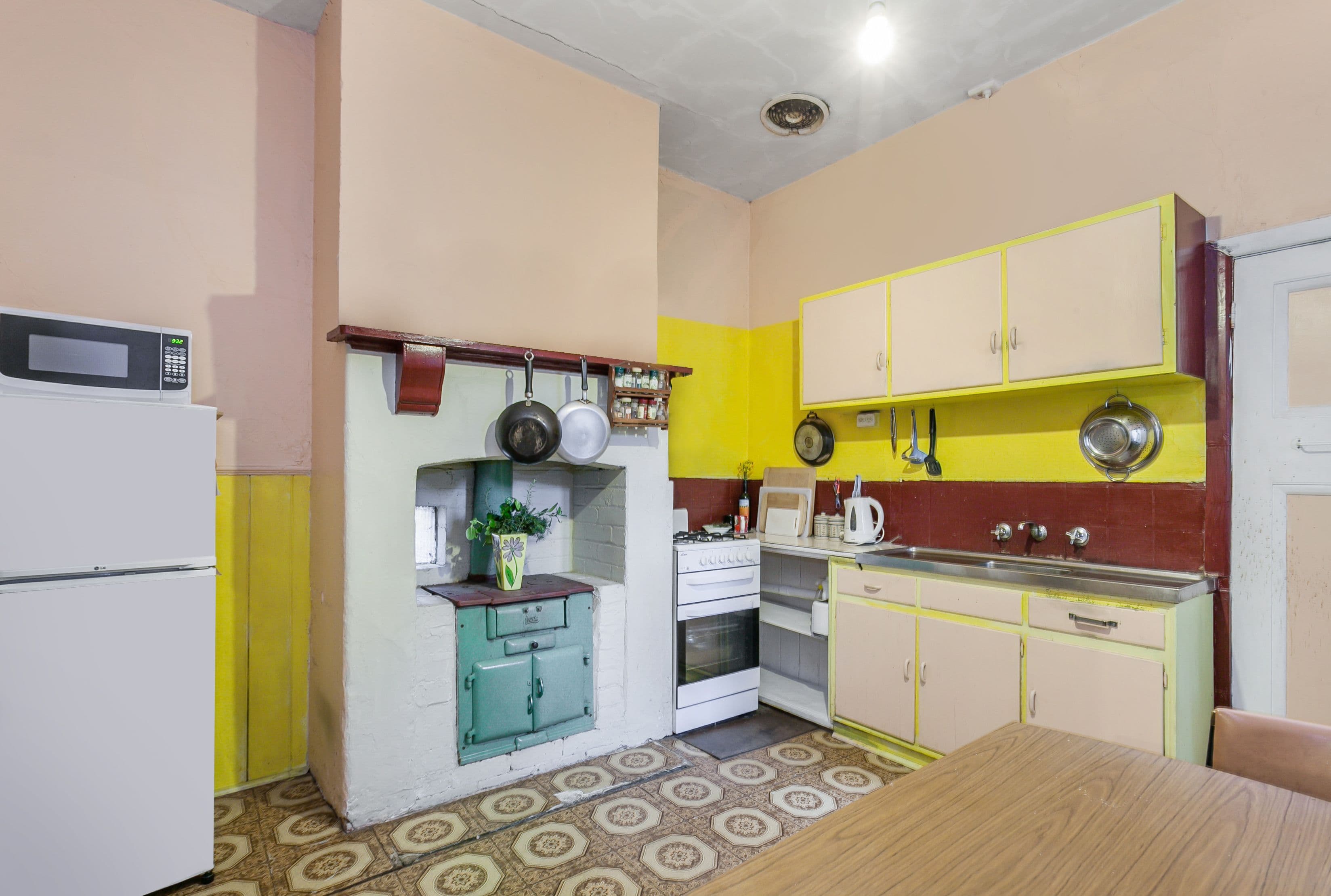 84 Clarendon Street, Thornbury VIC 3071, Thornbury - Thumbnail 2