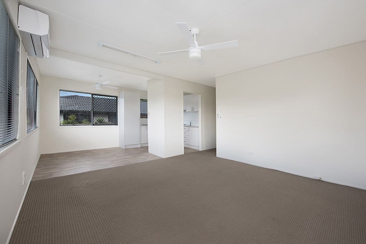 10 Wavell Avenue, Golden Beach QLD 4551, Golden Beach - Thumbnail 4