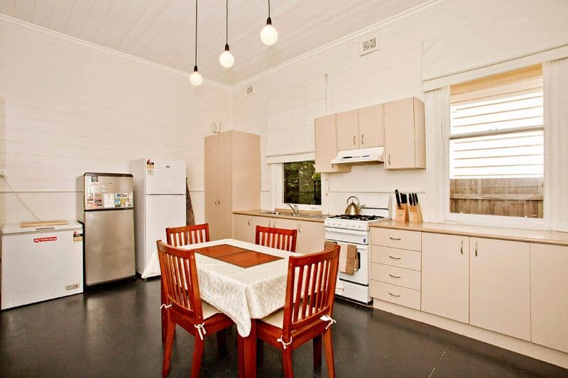 35 Waratah Street, GEELONG WEST VIC 3218, Geelong West - Thumbnail 4