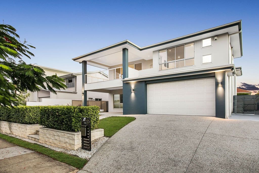 11 Douro Road, Wellington Point QLD 4160, Wellington Point - Thumbnail 2