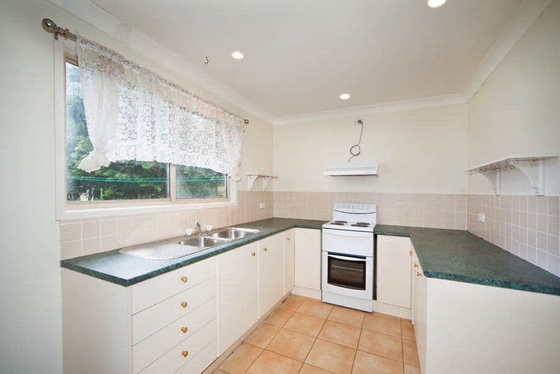 23 Jubilee Avenue, BLACKHEATH NSW 2785, Blackheath - Thumbnail 2