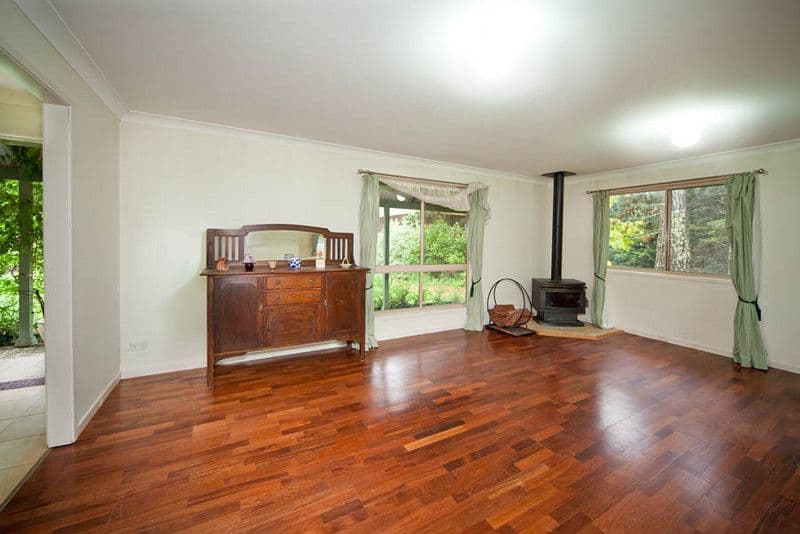 23 Jubilee Avenue, BLACKHEATH NSW 2785, Blackheath - Thumbnail 3