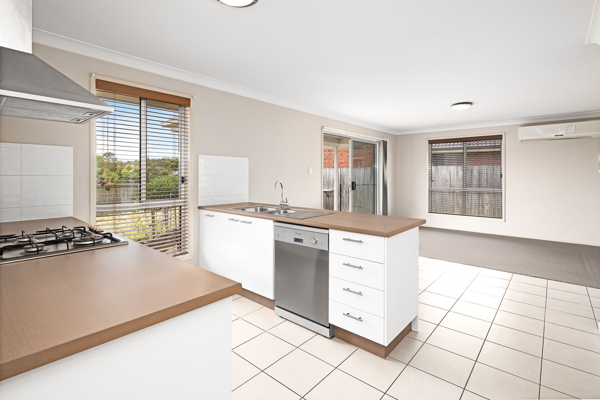 33 Shangrila Street, Burpengary QLD 4505, Burpengary - Thumbnail 6