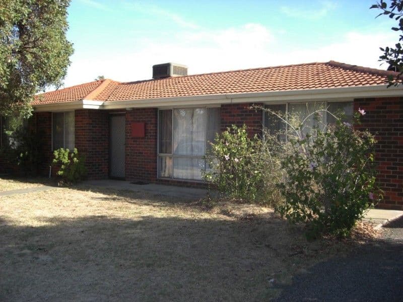 9 Ypres Road, Camillo WA 6111, Camillo - Thumbnail 4