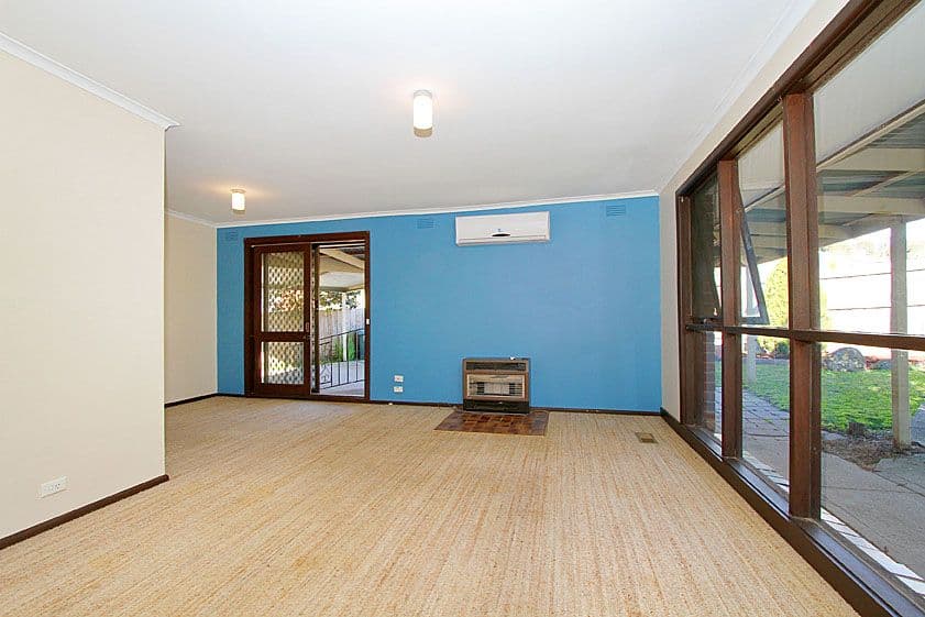 14 Paddock Street, WHITTLESEA VIC 3757, Whittlesea - Thumbnail 2