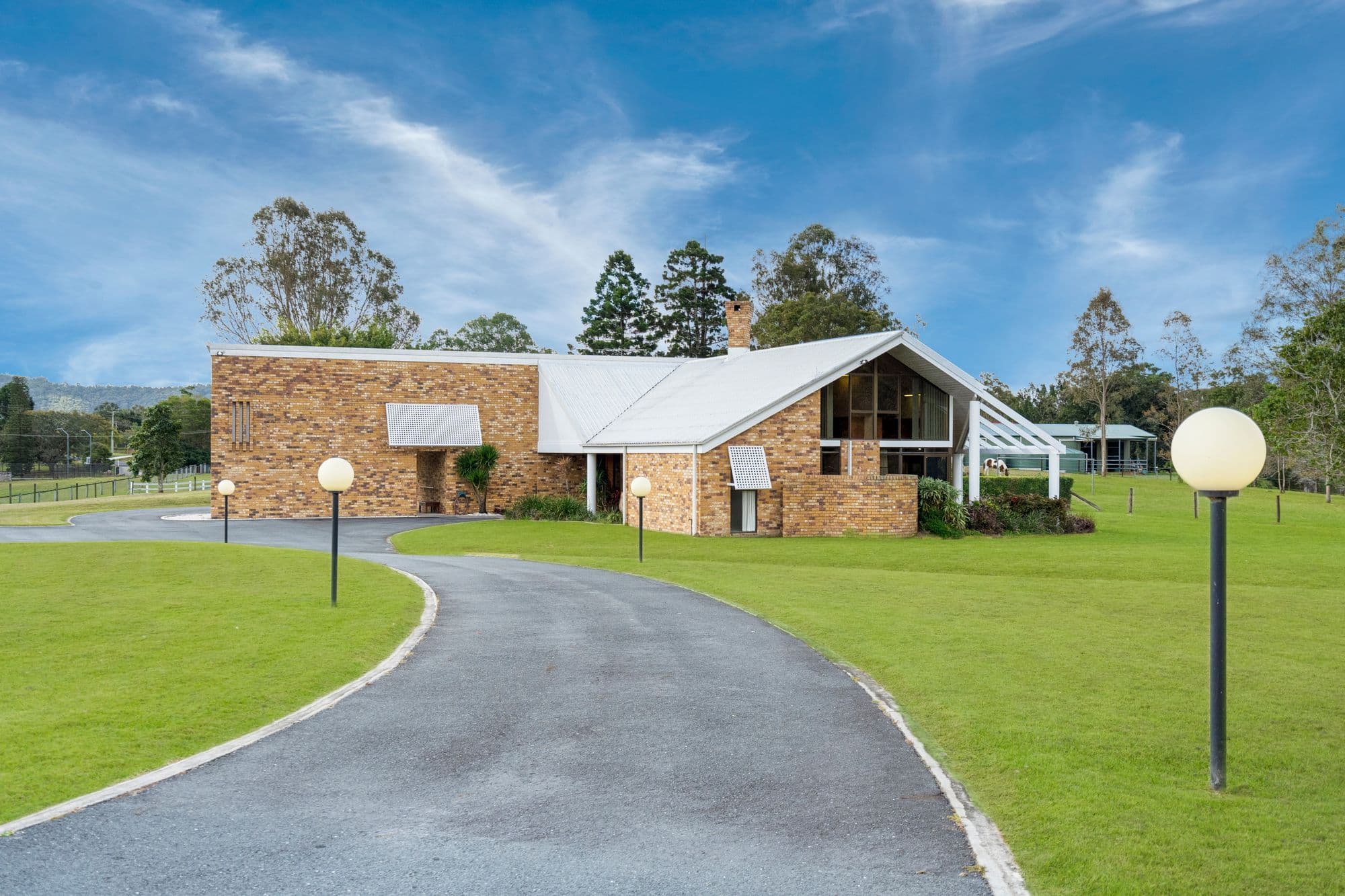 2 Mountain View Court, Samford Valley QLD 4520, Samford Valley - Image 1
