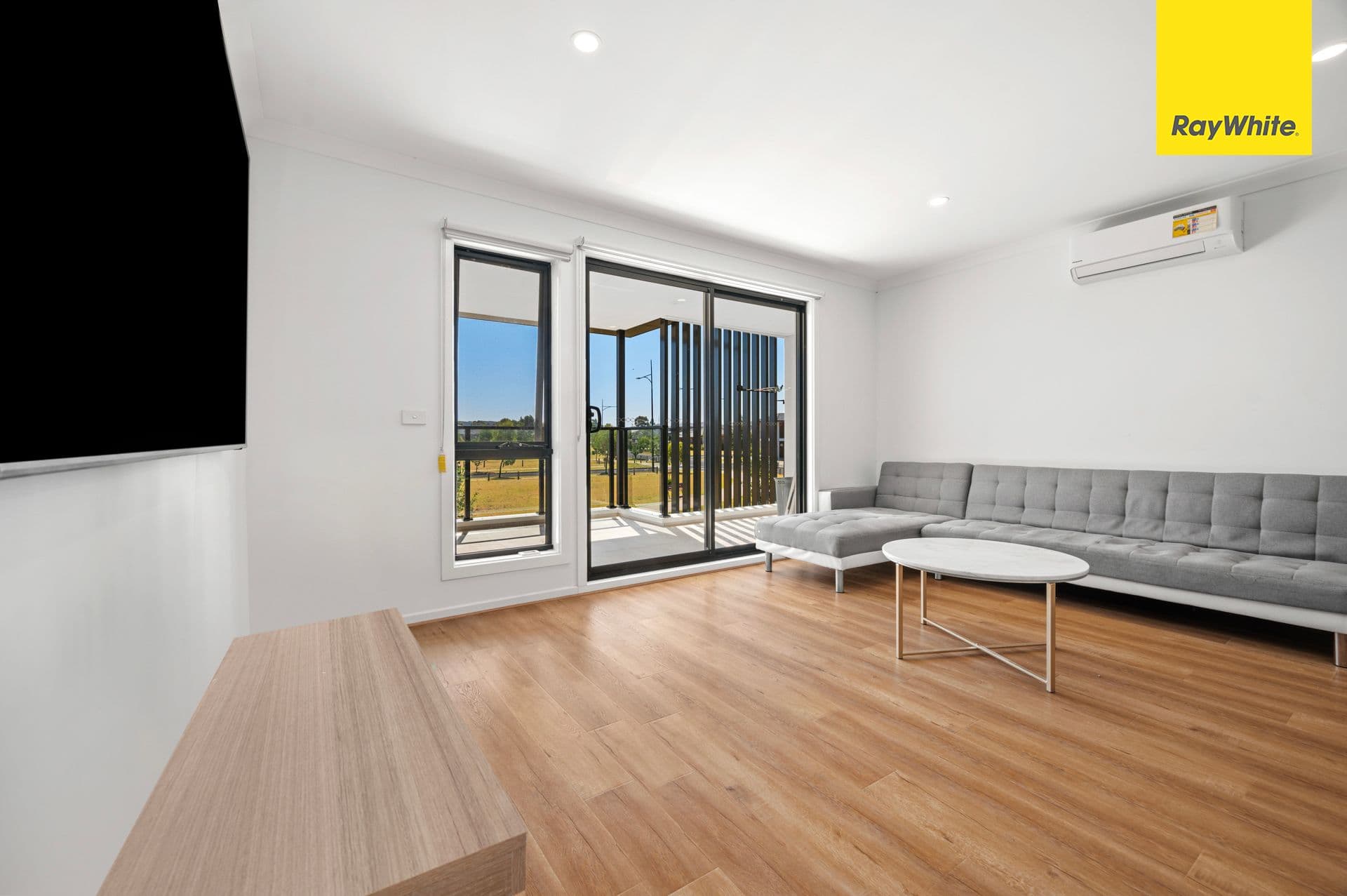 28 Odsal Walk, Strathtulloh VIC 3338, Strathtulloh - Thumbnail 5