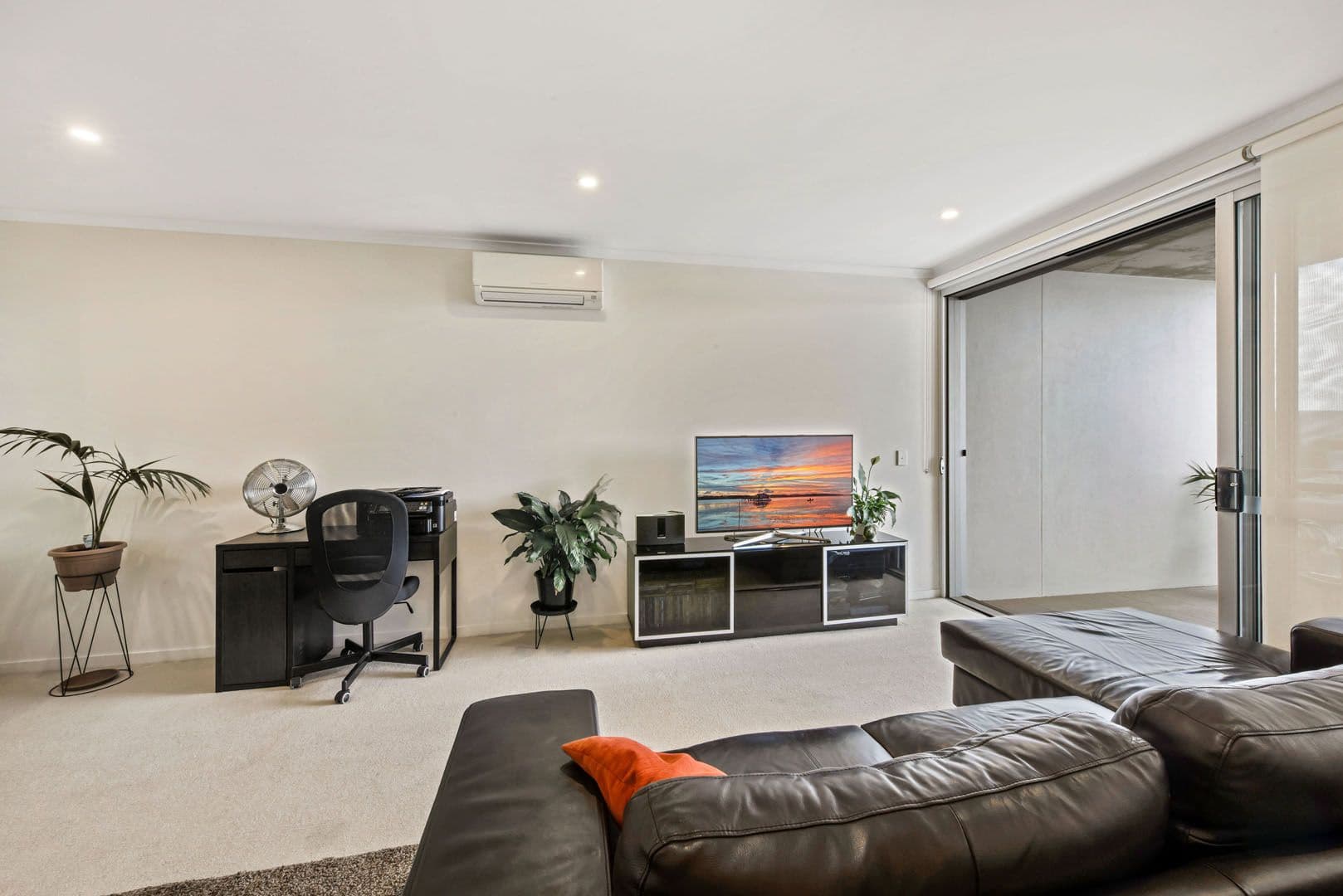 986 Wynnum Road, Cannon Hill QLD 4170, Cannon Hill - Thumbnail 3
