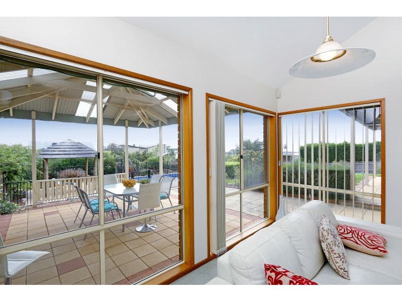 10 Esher Rise, Mount Martha VIC 3934, Mount Martha - Thumbnail 3