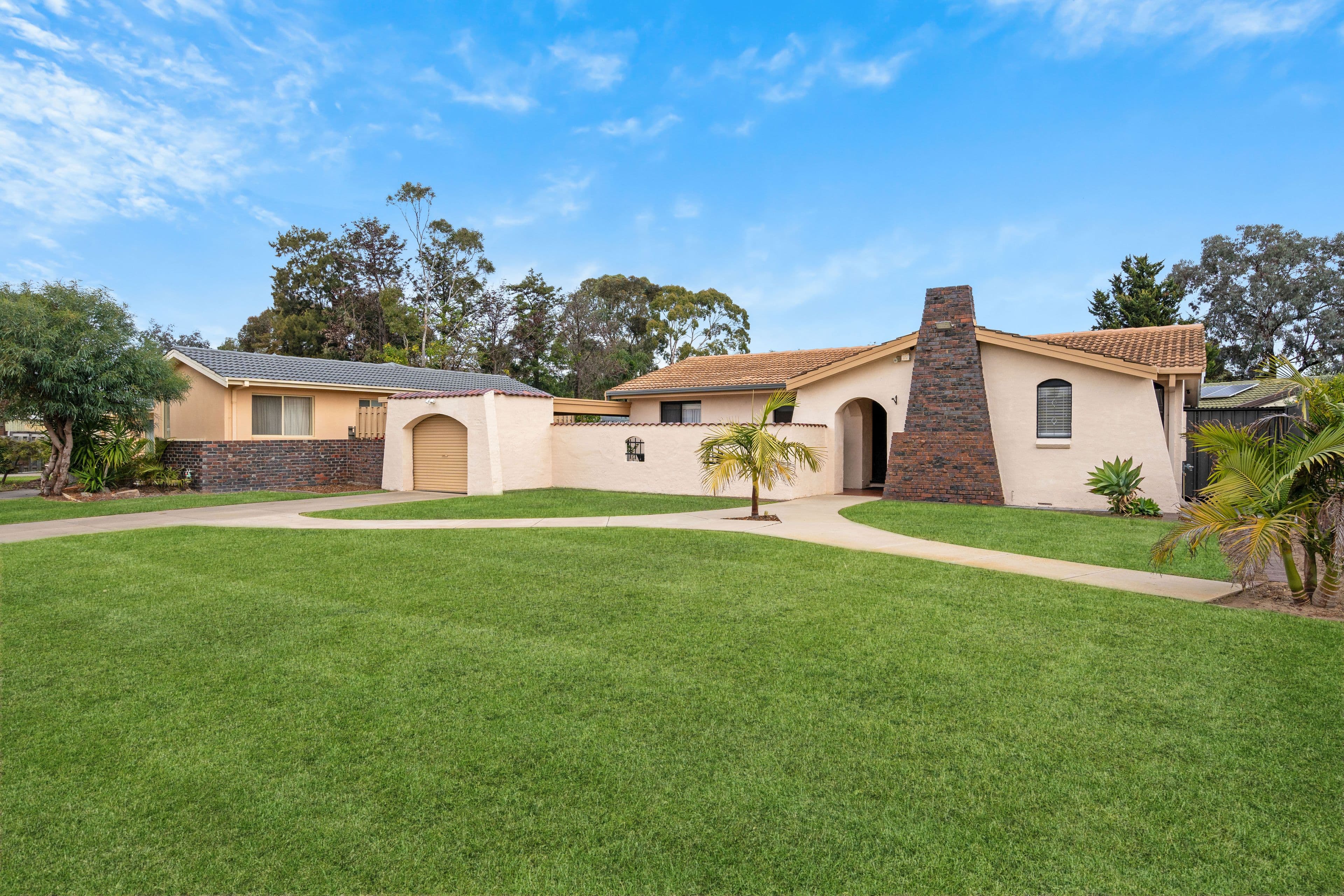 10 Manitoba Way, West Lakes SA 5021, West Lakes - Thumbnail 2