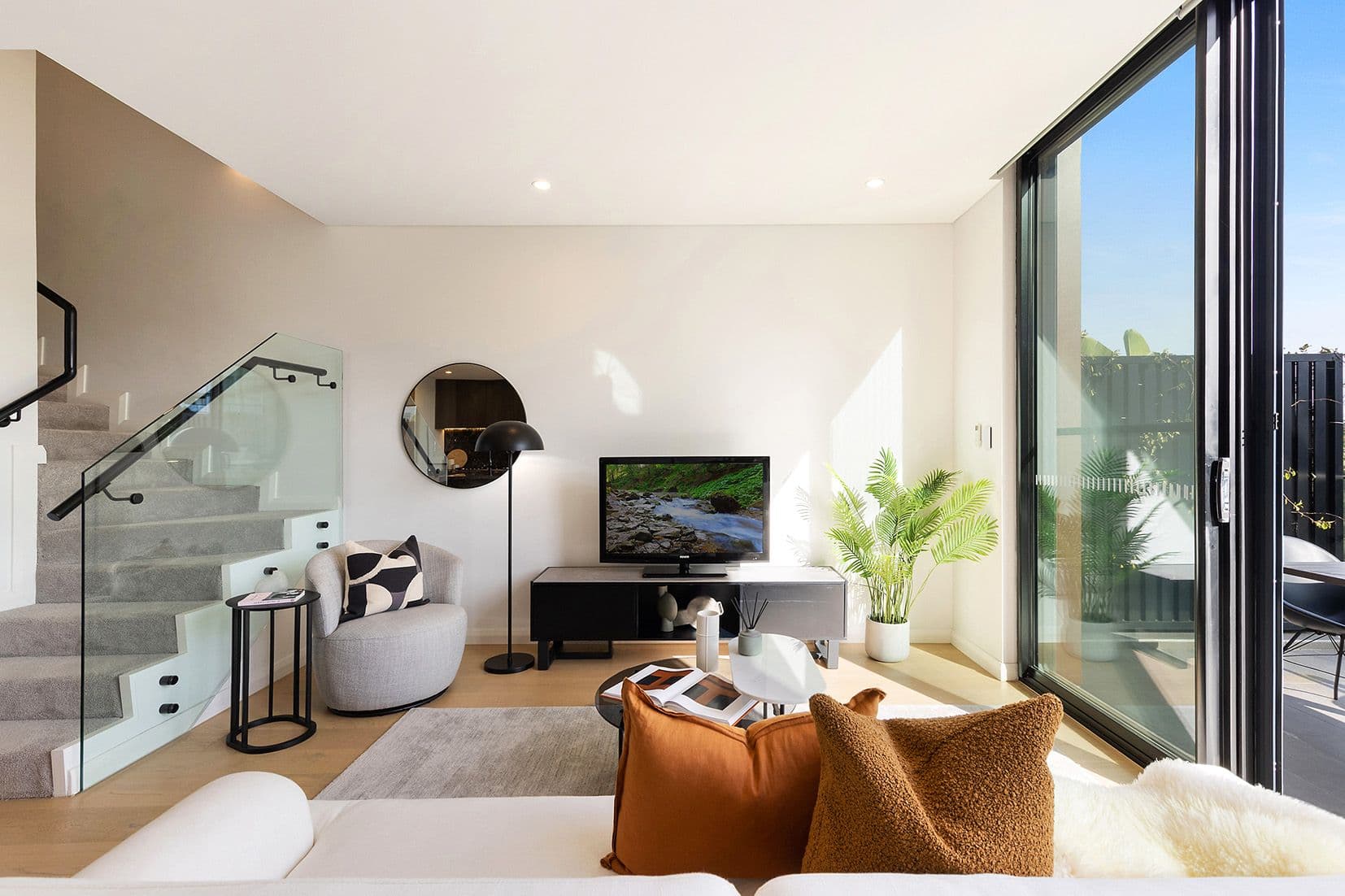 2 Canberra Avenue, St Leonards NSW 2065, St Leonards - Thumbnail 2