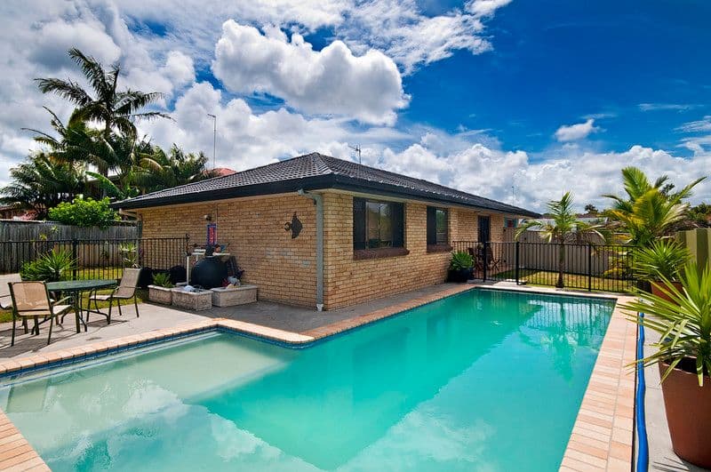 2 Japonica Drive, PALM BEACH QLD 4221, Palm Beach - Thumbnail 8
