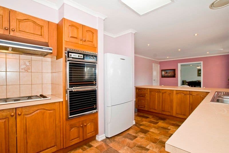 2 WOOLMER Court, CROYDON HILLS VIC 3136, Croydon Hills - Thumbnail 4