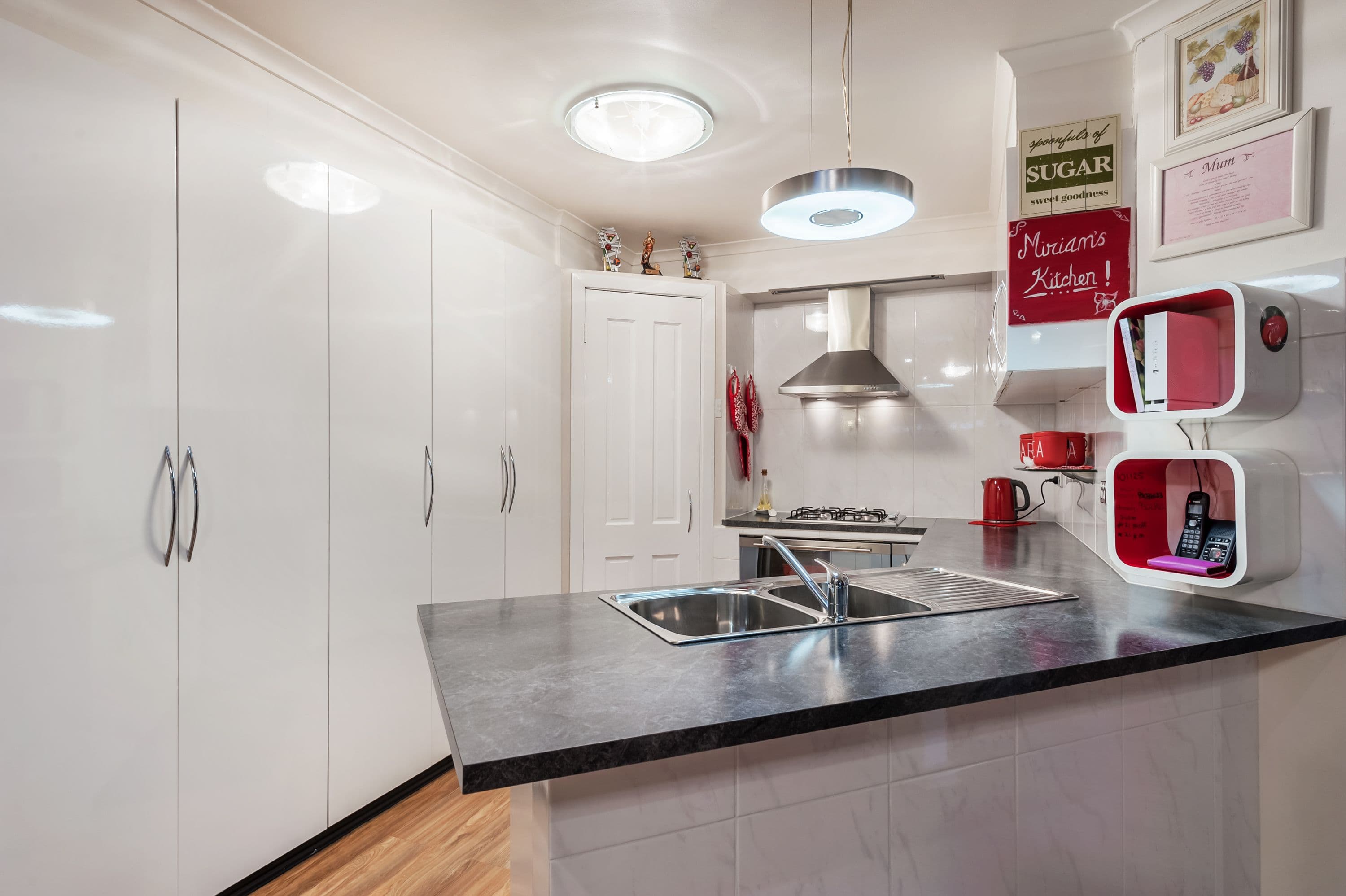 11 Abbott Court, Craigieburn VIC 3064, Craigieburn - Thumbnail 2