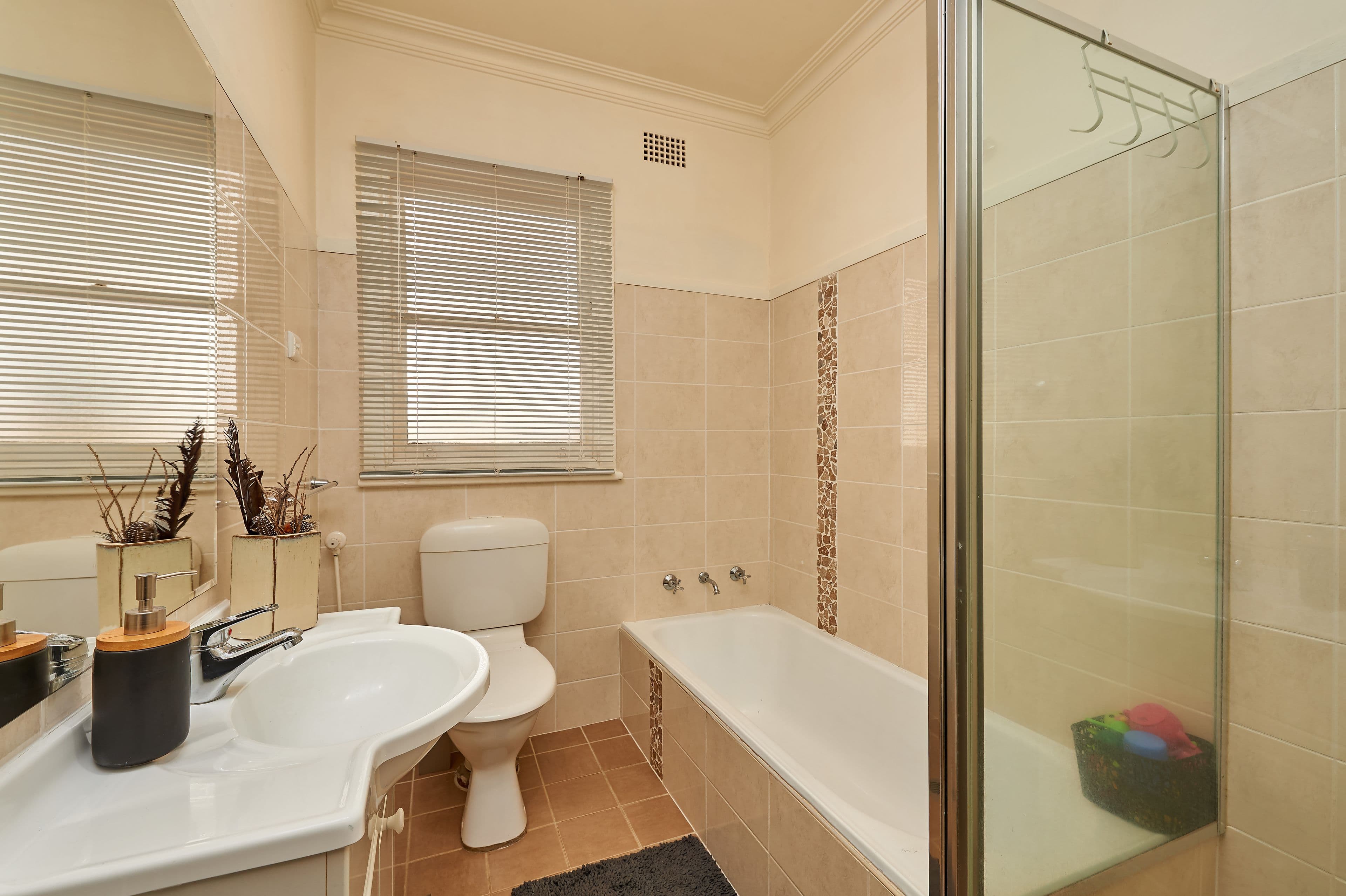 70 Mitchelmore Street, Turvey Park - Thumbnail 5