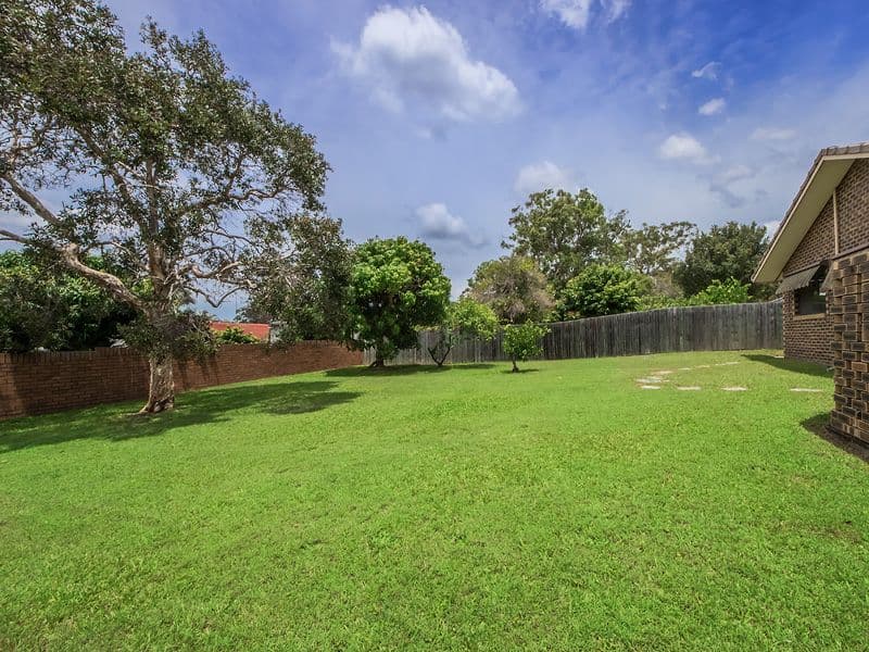 15 Narooma Place, Helensvale QLD 4212, Helensvale - Thumbnail 2