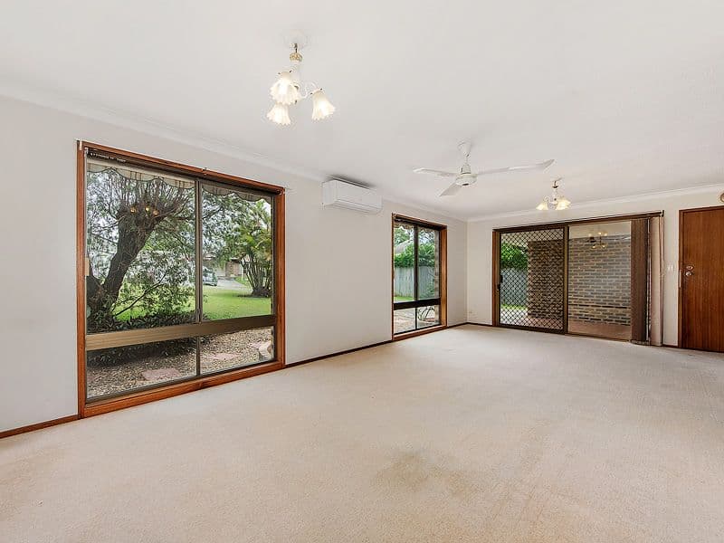 15 Narooma Place, Helensvale QLD 4212, Helensvale - Thumbnail 4