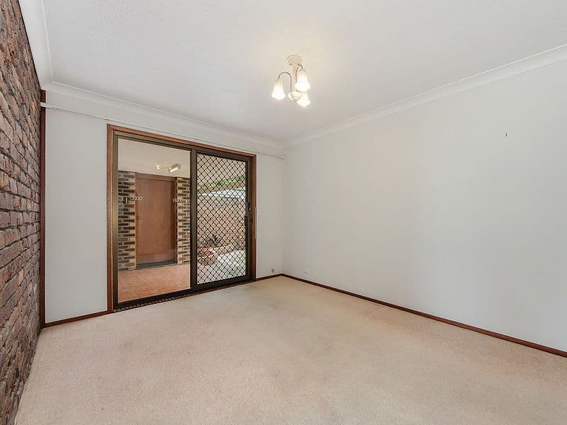 15 Narooma Place, Helensvale QLD 4212, Helensvale - Thumbnail 6