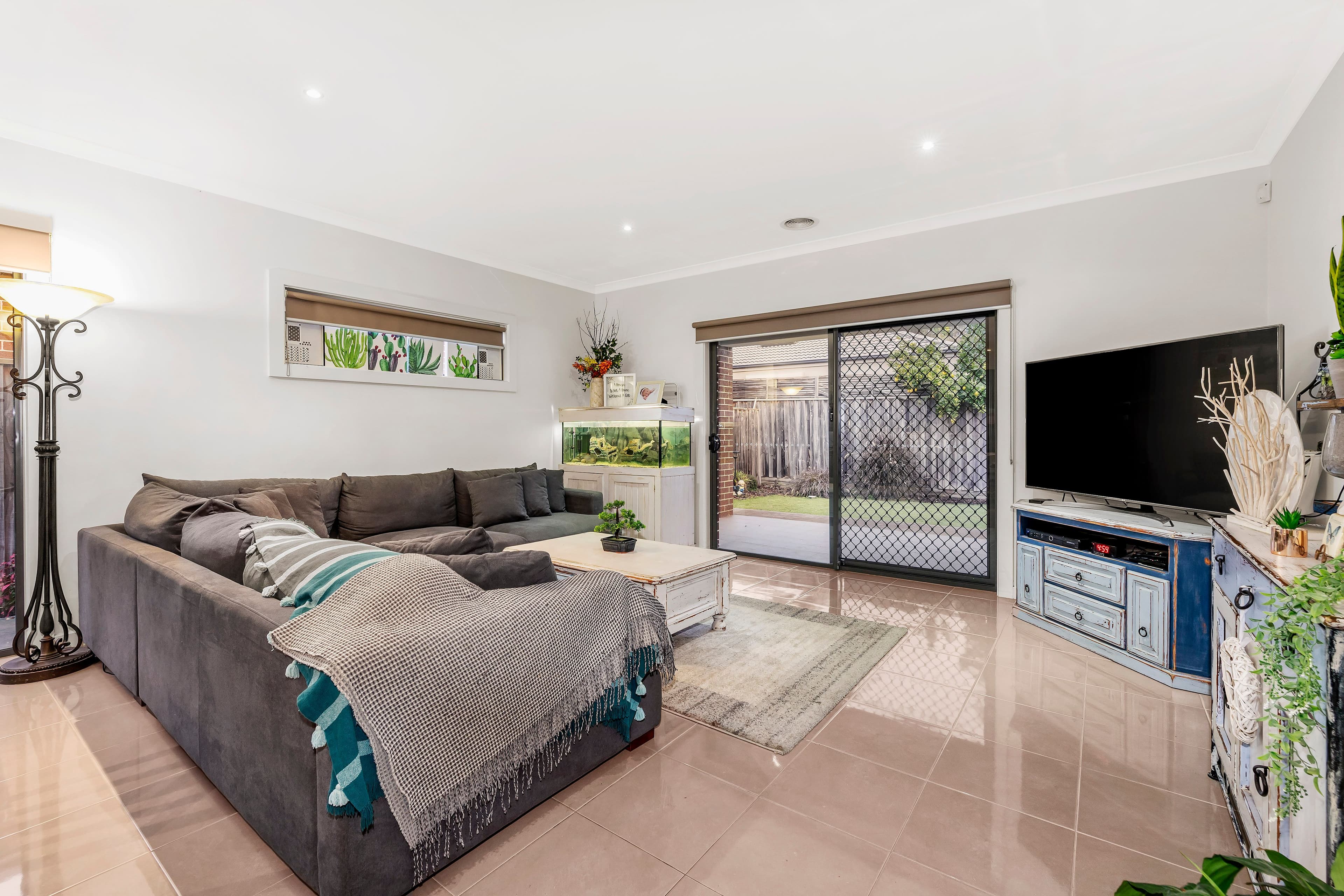 17 Umbria Road, Mernda VIC 3754, Mernda - Thumbnail 3
