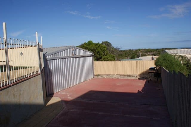 22 Pearse Road, PORT DENISON WA 6525, Port Denison - Thumbnail 4