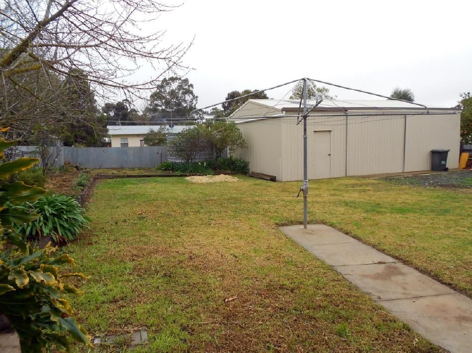 79 Venn Avenue, Bordertown SA 5268, Bordertown - Thumbnail 5