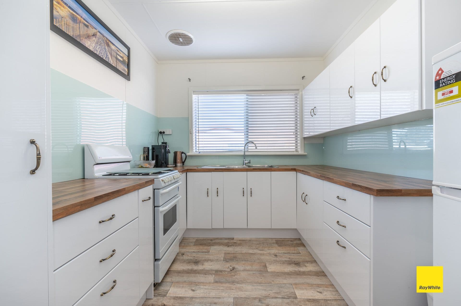 6 Douglas Street, Seabird WA 6042, Seabird - Thumbnail 4