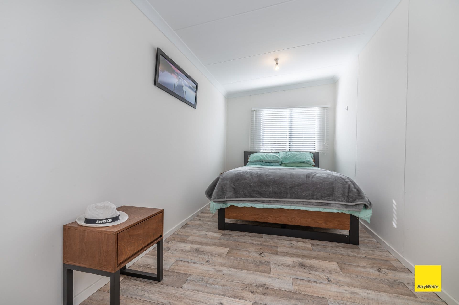 6 Douglas Street, Seabird WA 6042, Seabird - Thumbnail 8