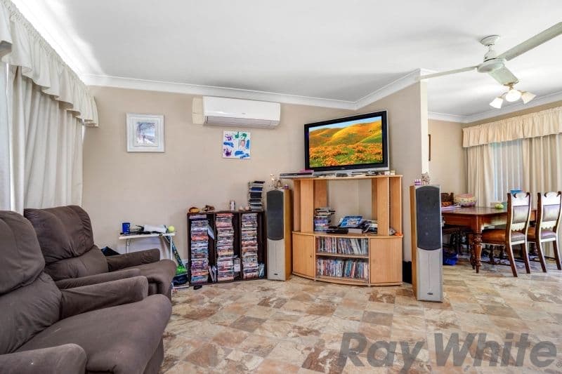 8 Mcleod Avenue, Metford - Thumbnail 2