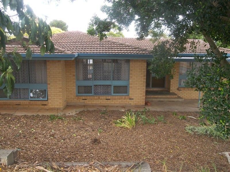 30 McGowan Road, PARA HILLS SA 5096, Para Hills - Image 1