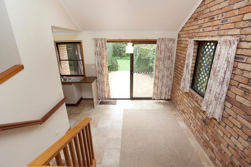 1043 Waterworks Road, THE GAP QLD 4061, The Gap - Thumbnail 3