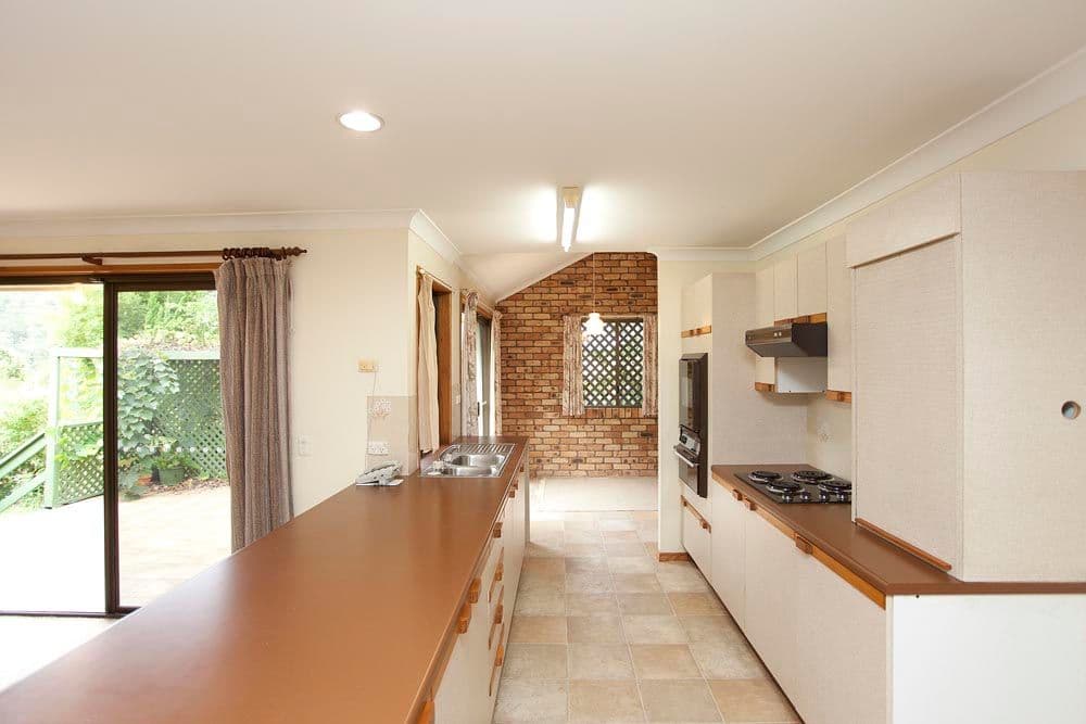 1043 Waterworks Road, THE GAP QLD 4061, The Gap - Thumbnail 4