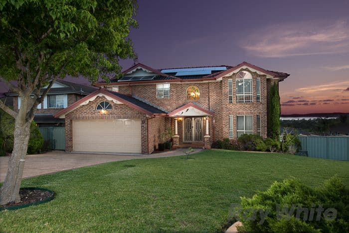 17 Ulverston Way, Lakelands NSW 2282, Lakelands - Image 1