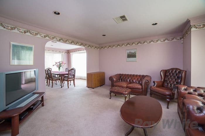 17 Ulverston Way, Lakelands NSW 2282, Lakelands - Thumbnail 4