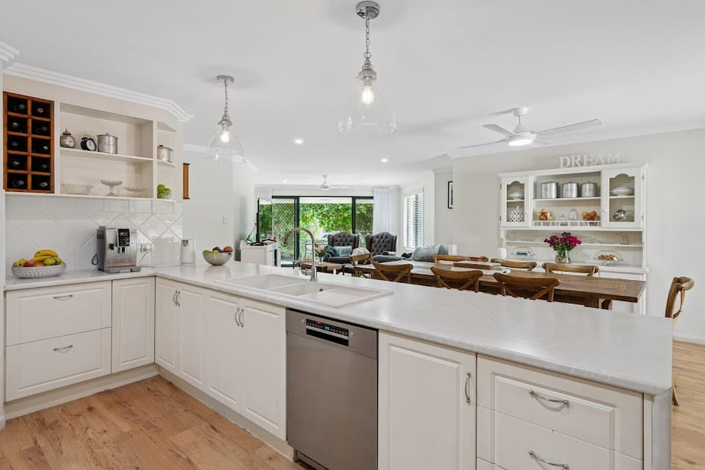 12 Kalmia Drive, Redland Bay, QLD, 4165, Redland Bay - Thumbnail 2