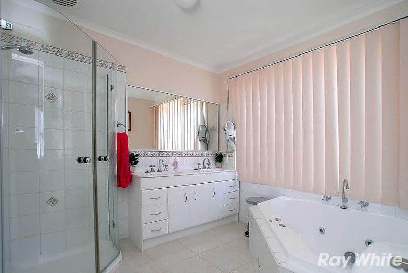 14 Paulette Court, SCORESBY VIC 3179, Scoresby - Thumbnail 7