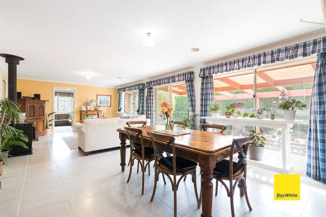 9 Ellendon Street, Bungendore NSW 2621, Bungendore - Thumbnail 5
