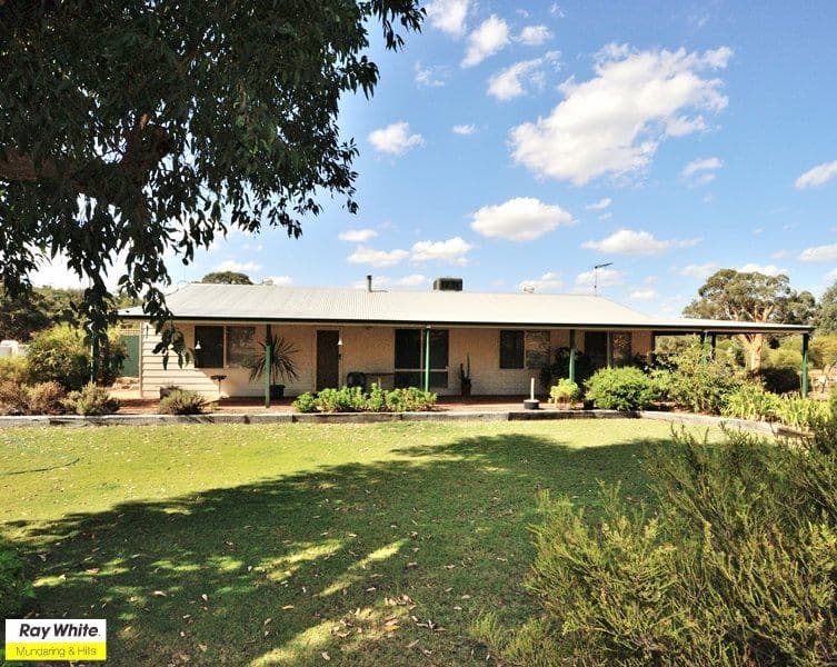 2 White Gum Glen, BEECHINA WA 6556, Beechina - Thumbnail 4
