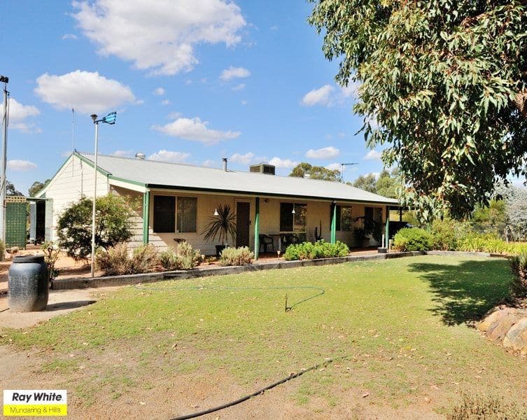 2 White Gum Glen, BEECHINA WA 6556, Beechina - Thumbnail 5