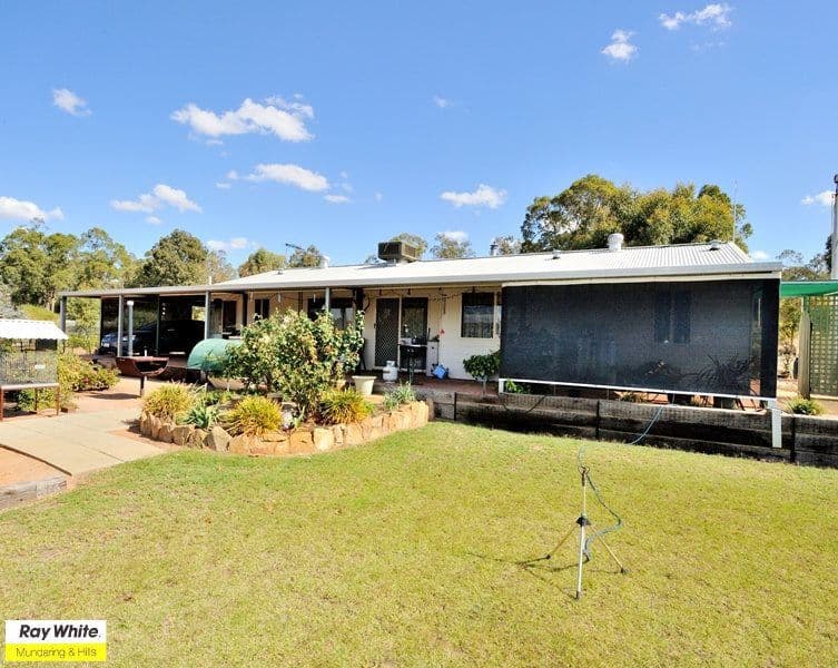 2 White Gum Glen, BEECHINA WA 6556, Beechina - Thumbnail 6