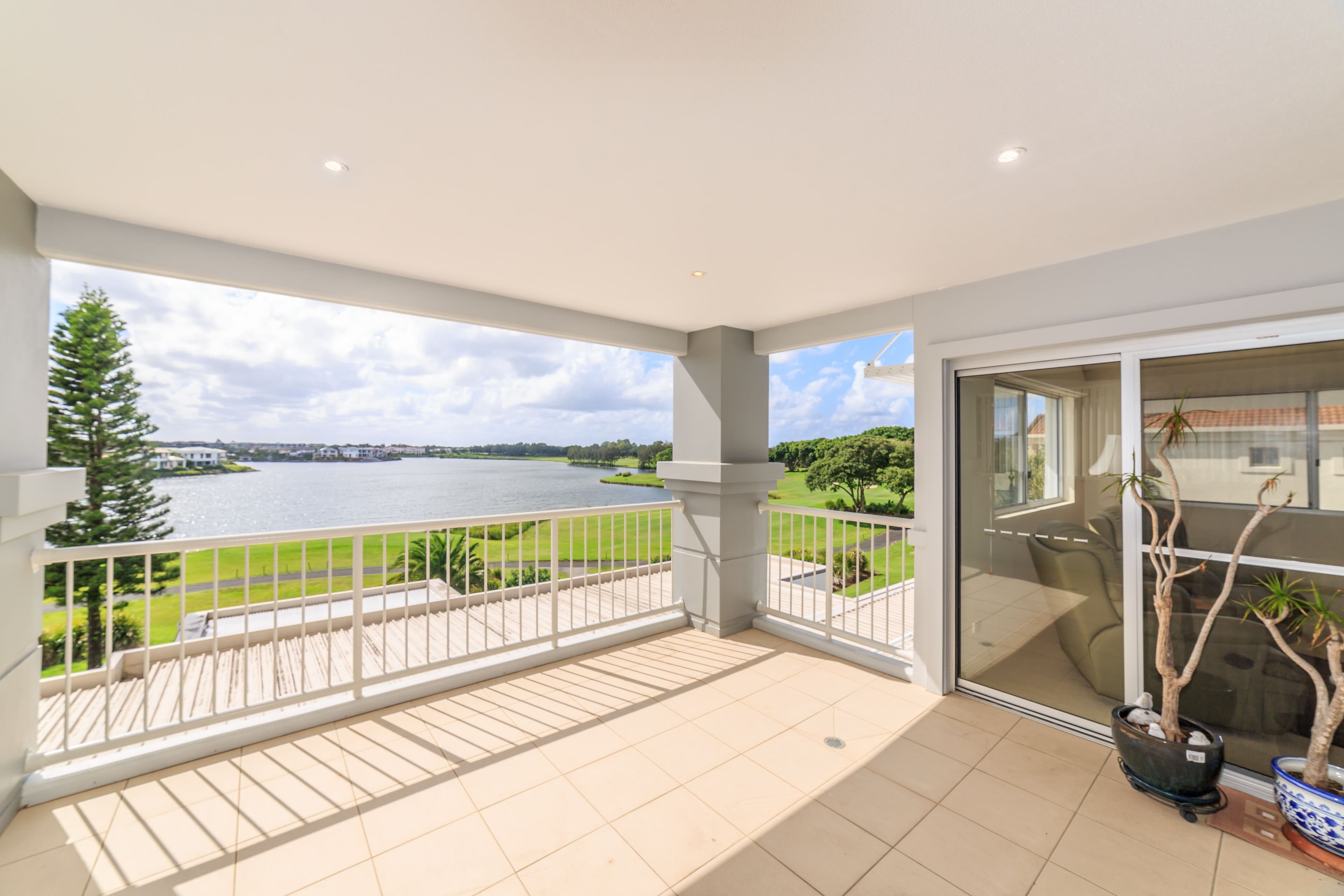 8318 Magnolia Drive East, Hope Island QLD 4212, Hope Island - Image 1